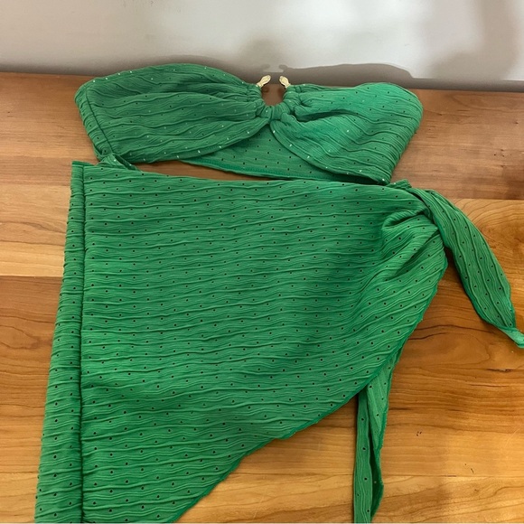 Women’s 3 Piece Bikini Set Bandeau Top, Thong Bottom & Cover Up Size Medium - Picture 3 of 8